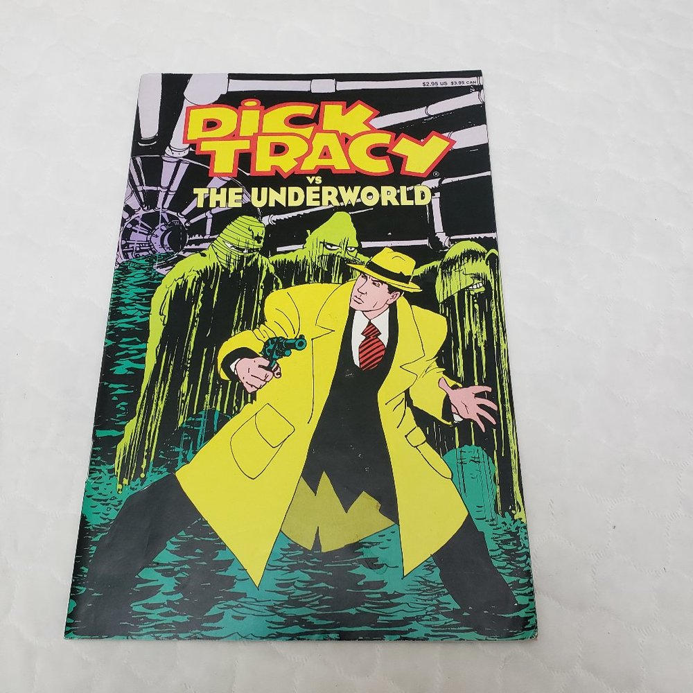 Dick Tracy Comic Book
